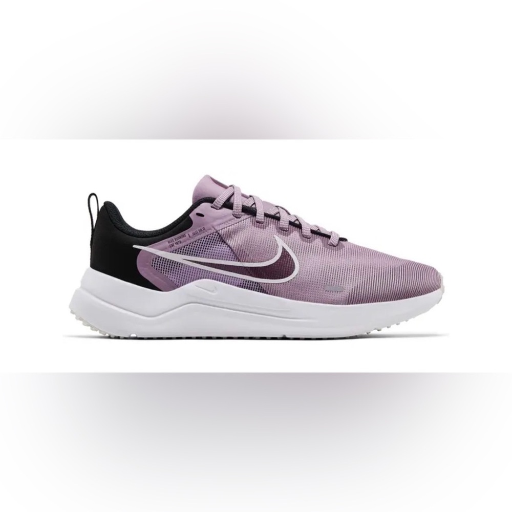 Women’s Nike Downshifter 12 Running Shoe Sneaker - Size 8.5